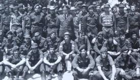 Άνδρες του 4ου λόχου της ΕΛΔΥΚ με τον διοικητή τους Λούη Ιωαννίδη.