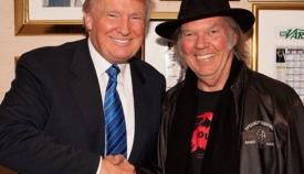 Ντόναλντ Τραμπ και Νηλ Γιάνγκ.