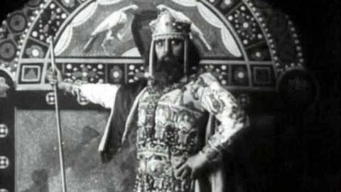 Ο Κωνσταντίνος Παλαιολόγος όπως εμφανίζεται στην «Αγωνία του Βυζαντίου».