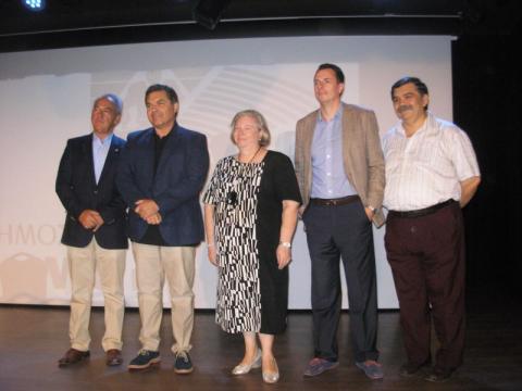 09.10.2016: Εξ αριστερών προς τα δεξιά: Ιωάννης Μπουγάς, Δημήτρης Καμπόσος, Ελίνα Μαστέλλου, Θωμάς Γεώργας, Ιωάννης Γιαννάκενας.