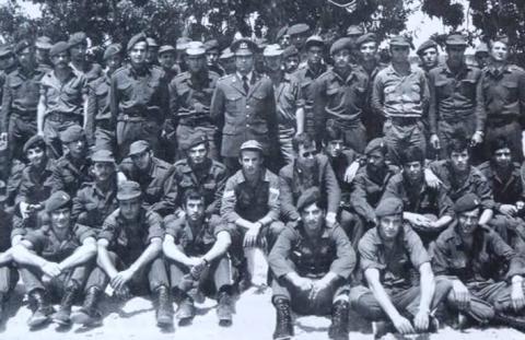 Άνδρες του 4ου λόχου της ΕΛΔΥΚ με τον διοικητή τους Λούη Ιωαννίδη.