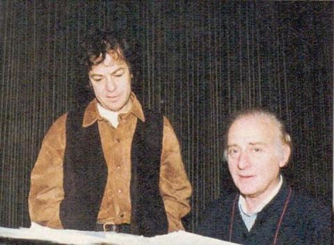 Γιάννης Πάριος και Χατζηνάσιος στην ηχογράφηση της «Επίθεσης Αγάπης».