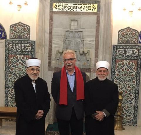 Ο Κώστας Γαβρόγλου με τους μουφτήδες της Κομοτηνής Μέτσο Τζεμαλή (αριστερά) και Ξάνθης Εμίν Σινίκογλου (δεξιά).